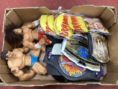 Lot 463 - A Collection of WWF / WWE Themed Items to...