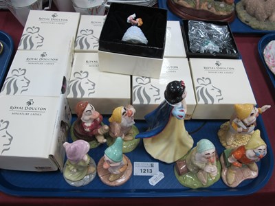 Lot 1213 - Doulton Snow White SW9, 14cm high and Seven...