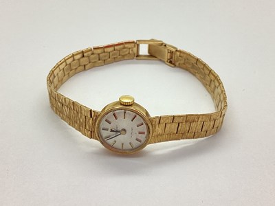 Lot 290 - Tissot; A 9ct Gold Cased Stylist Ladies...