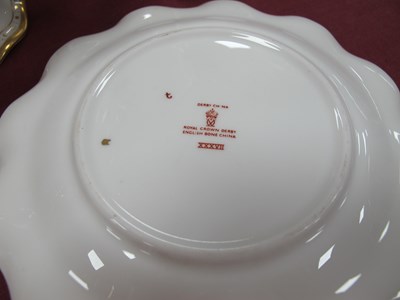 Lot 1076 - A Royal Crown Derby Porcelain 'Royal...