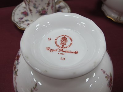 Lot 1076 - A Royal Crown Derby Porcelain 'Royal...