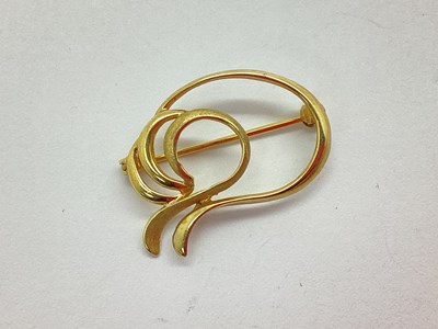 Lot 68 - A 9ct Gold Abstract Openwork Brooch, of...