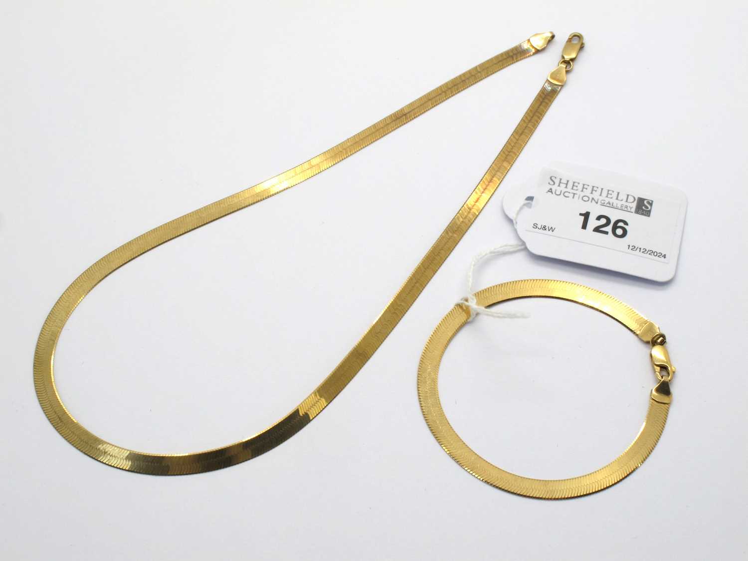 Lot 126 - A 9ct Gold Snake Link Necklace, 40cm long,...