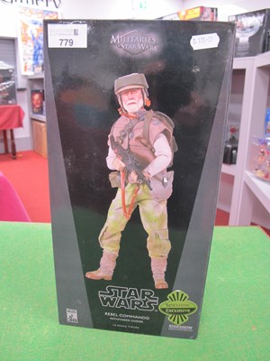 Lot 779 - A Sideshow Collectibles 1:6 Scale Militaries...