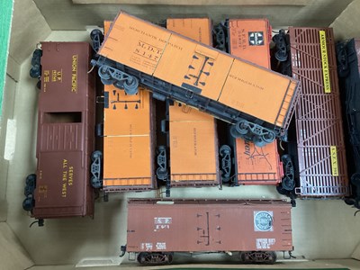 Lot 398 - Seven O Gauge American outline Freight Wagons,...