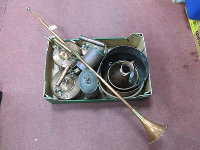 Lot 1098 - Copper Coaching Horn, three kettles, Sankey...