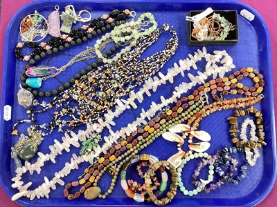 Lot 232 - An Assortment of Hardstone Jewellery,...