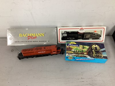 Lot 484 - Four HO scale American outline locomotives,...