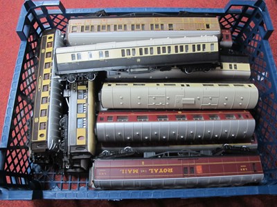 Lot 498 - Sixteen OO Gauge coaches by Hornby and Triang,...