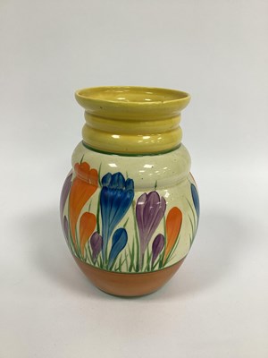 Lot 1090 - A Newport Pottery Bizarre Clarice Cliff Vase,...