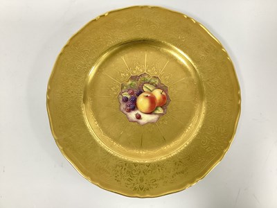 Lot 1077 - A Royal Worcester Cabinet Plate, painted by J....