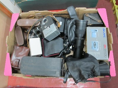 Lot 1014 - Cameras - to include examples from Fujifilm...