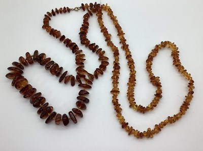 Lot 460 - A Modern Tumbled Amber Graduated Bead Necklace,...