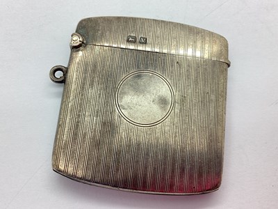 Lot 64 - A Vintage Hallmarked Silver Vesta Case, D&F,...