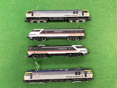 Lot 421 - Three Hornby OO Gauge Electric Outline...