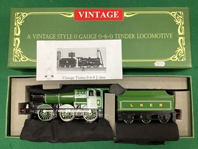 Lot 611 - A boxed Vintage Trains 0 gauge LNER 0-6-0...