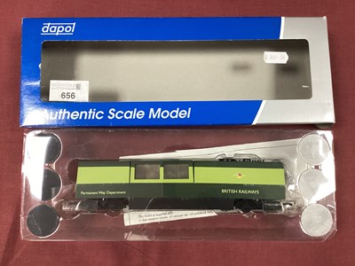 Lot 656 - Boxed Dapol 00 gauge B800 Track Cleaning Car...