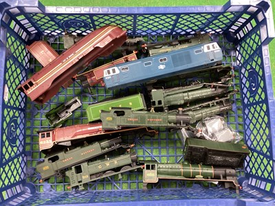 Lot 440 - A Quantity of OO Scale Locomotive Bodyshells.