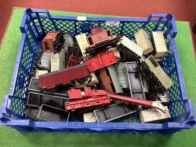 Lot 449 - A Quantity of Hornby Dublo Rolling Stock Items,...