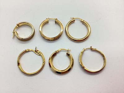 Lot 92 - An Assortment of "375" Single / Odd Hoop...