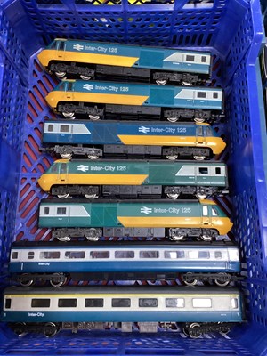 Lot 539 - Two Hornby 00 gauge HST Inter City 125 power...