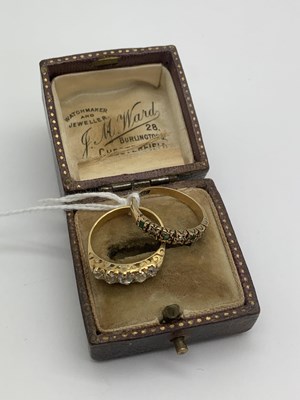 Lot 522 - An Antique Five Stone Diamond Ring, set with...