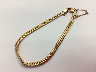 Lot 140 - A 9ct Gold Flat Curb Link Bracelet, London...