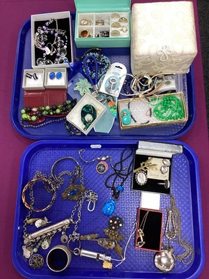 Lot 230 - A Collection of Vintage and Later Jewellery,...