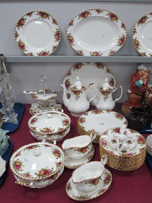 Lot 1150 - Royal Albert Old Country Roses china...