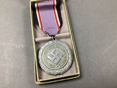 Lot 643 - WWII German Third Reich Luftschutz Medal 2nd...