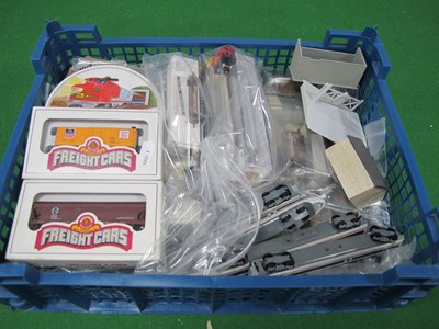 Lot 697 - A Quantity of 'N' Gauge Trackside/Layout...