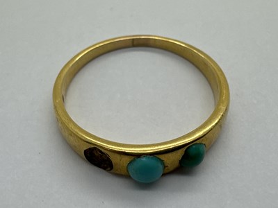 Lot 121 - An Antique Three Stone Turquoise Set Ring,...