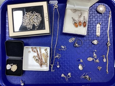 Lot 158 - An Assortment of "925" and Other Jewellery, to...