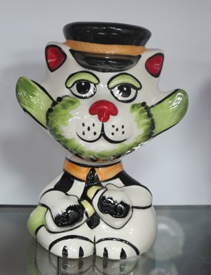 Lot 1213 - Lorna Bailey - Milkman the Cat, 13cm high.