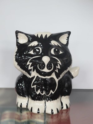 Lot 1220 - Lorna Bailey - Marvin the Cat, 10.5cm high.