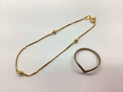 Lot 139 - A Modern 9ct Gold Beaded Bracelet, the beaded...