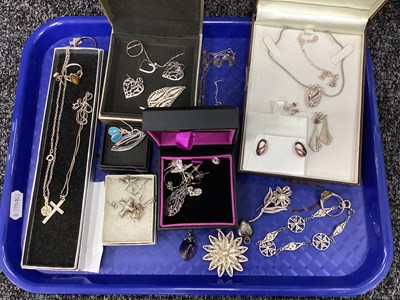 Lot 164 - An Assortment of "925" and Other Jewellery, to...