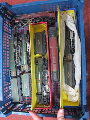 Lot 496 - Six Hornby-Dublo 3-rail locomotives: "Mallard",...