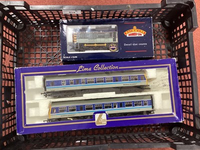 Lot 418 - A boxed Lima 00 gauge Class 101 two-car diesel...