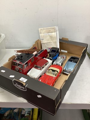 Lot 439 - Quantity of 1:18th Scale diecast Models,...