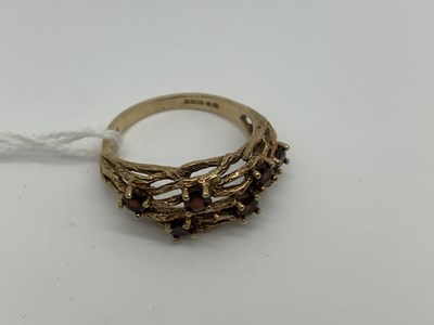 Lot 480 - A 9ct Gold Dress Ring, claw set highlights,...