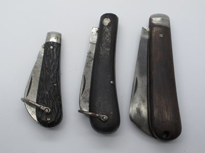 Lot 182 - Thomas Wilson Sheffield Pruner, wood scales...