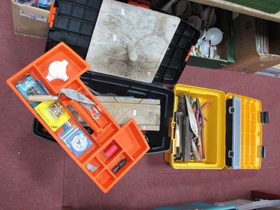 Lot 1069 - Tools - saws, handdrills, wrench, spanners,...