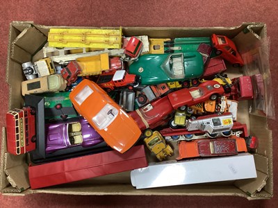 Lot 411 - A Collection of Diecast and Plastic Model...