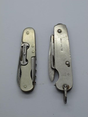 Lot 52 - Military Jack Knife S.S.P 1945 crows foot,...