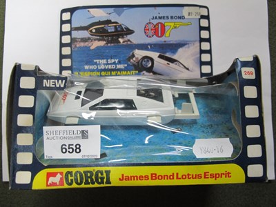 Lot 658 - A boxed Corgi #269 James Bond Lotus Esprit -...