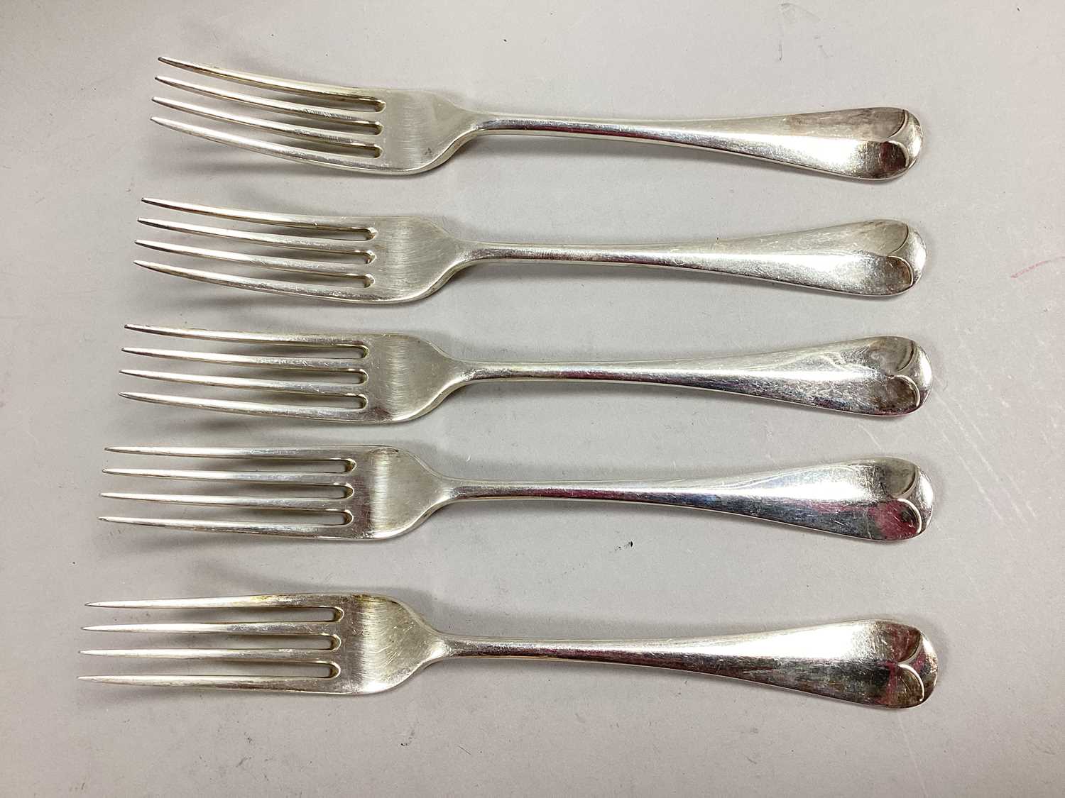 Lot 2 - Five Edwardian Hallmarked Silver Rattail...