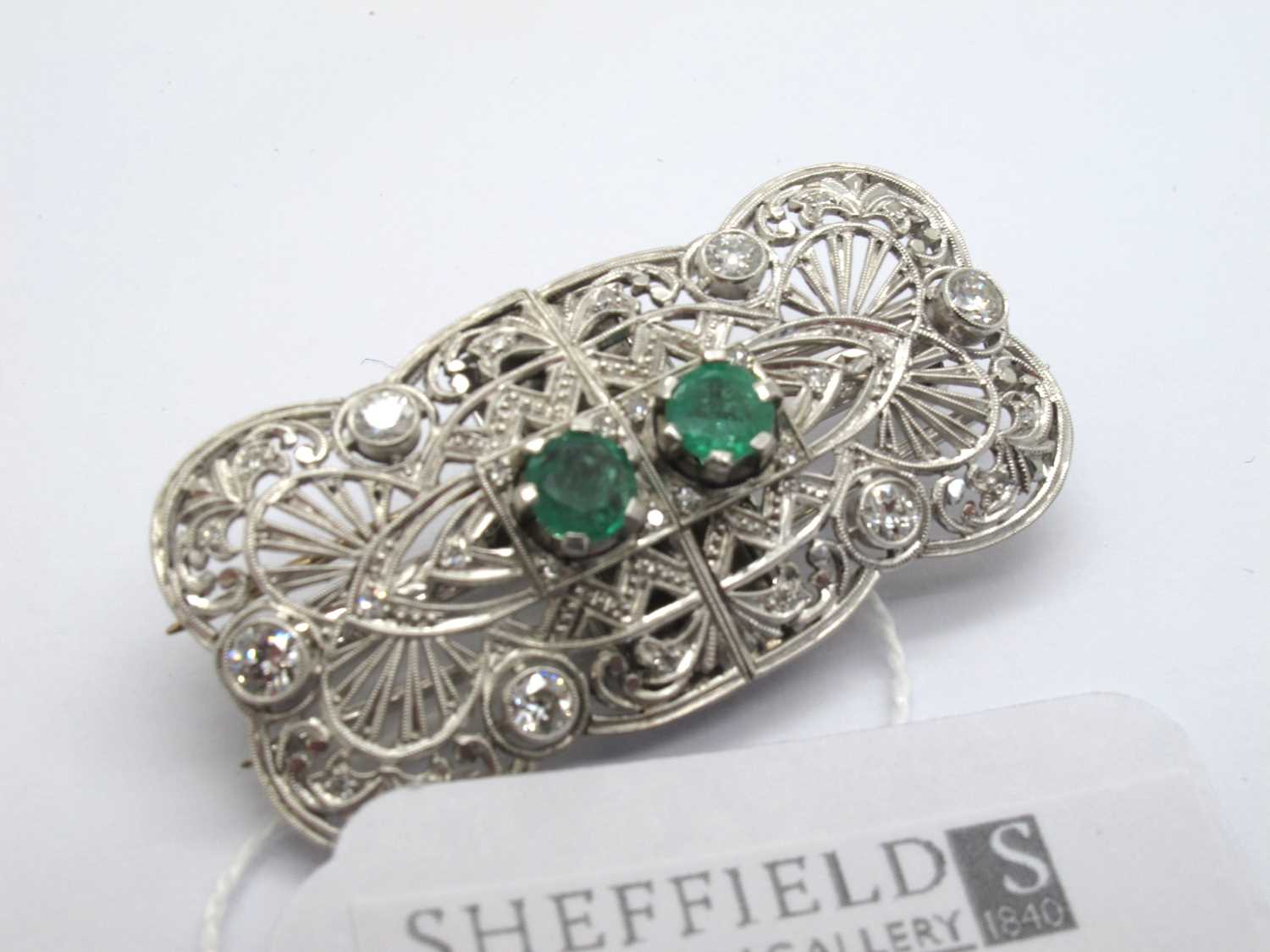 Lot 146 - An Art Deco Style Emerald and Diamond Double...