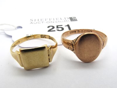 Lot 251 - An Antique 9ct Rose Gold Signet Ring, Chester,...