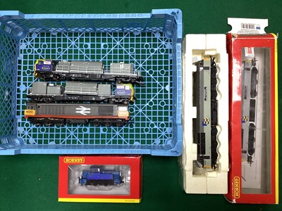 Lot 493 - A Bachmann OO gauge MPV Maintenance Twin Unit...